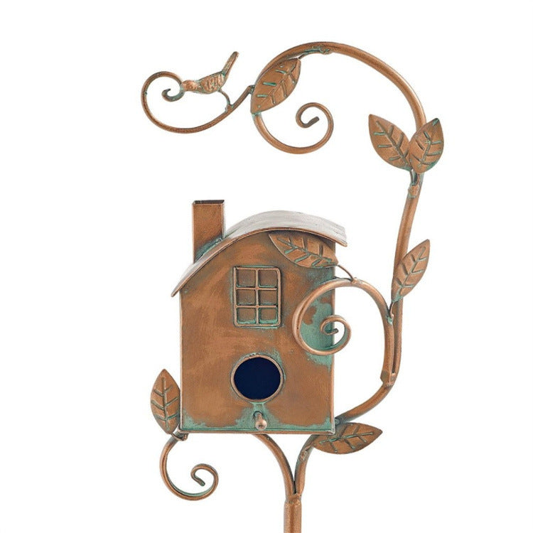 Traditional Style Birdhouse