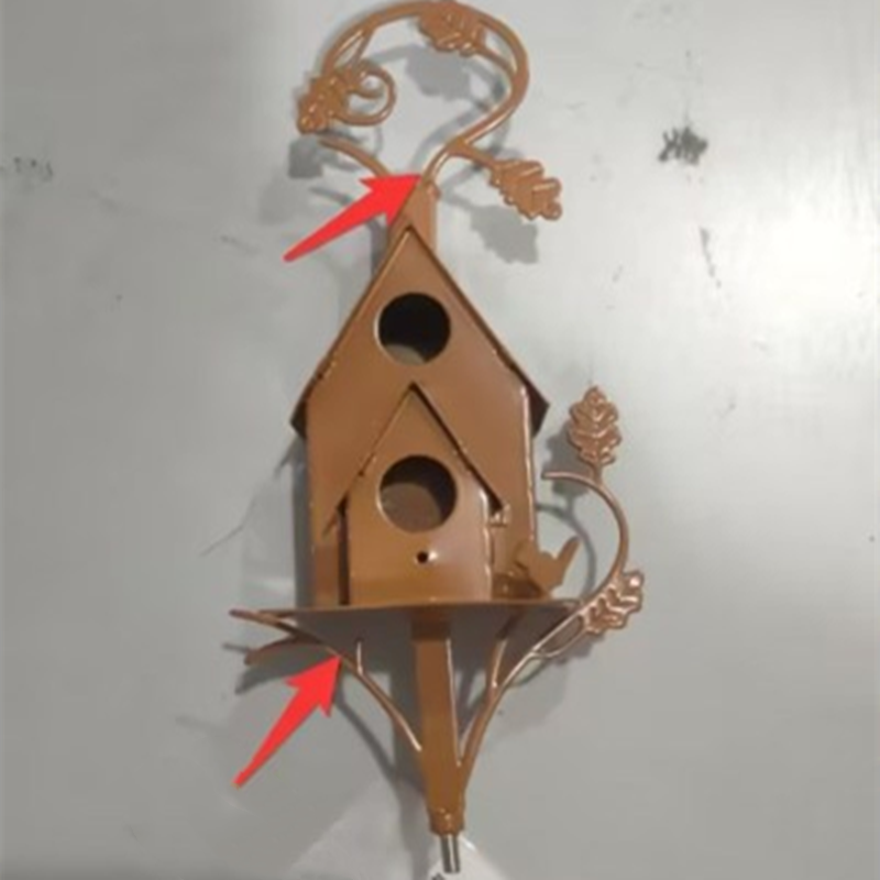 Traditional Style Birdhouse